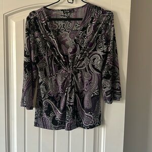 3/4 sleeve medium petite Apt 9 blouse - purple and black